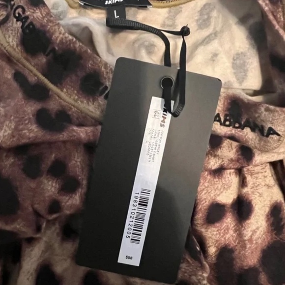 Skims x Dolce Gabbana shirt - Picture 3 of 5